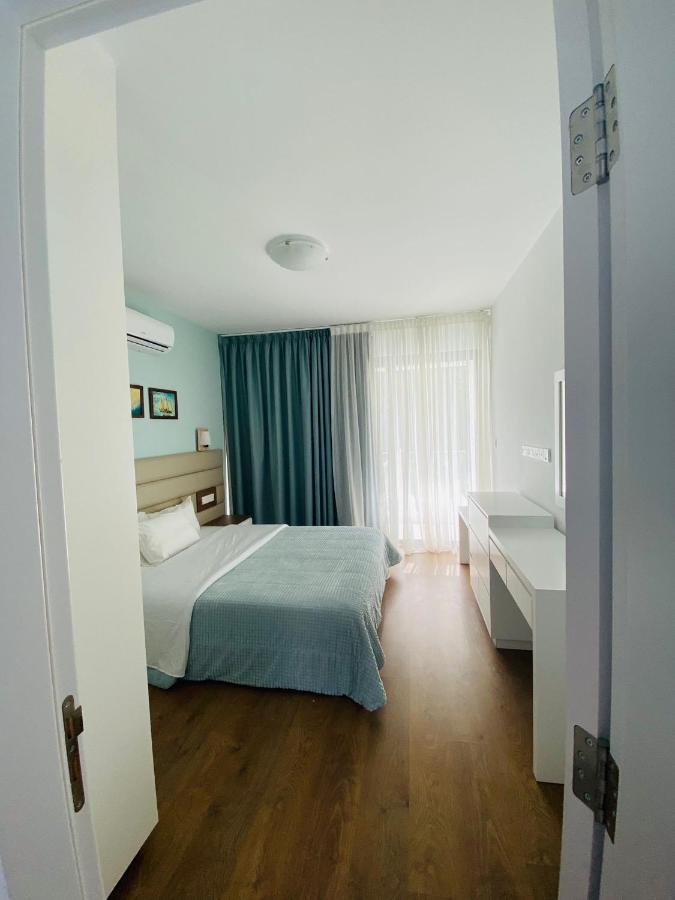 Victoria Suites Пафос Екстер'єр фото